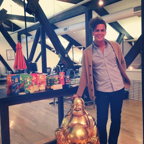 Stopped by the #bevforce #foodforce HQ&rsquo;s today for their &ldquo;Meet the Maker&rdquo; series. So much fun, guys! {Yep&hellip; That&rsquo;s a huge Golden Buddha.}  #zen #nutrition #snacks